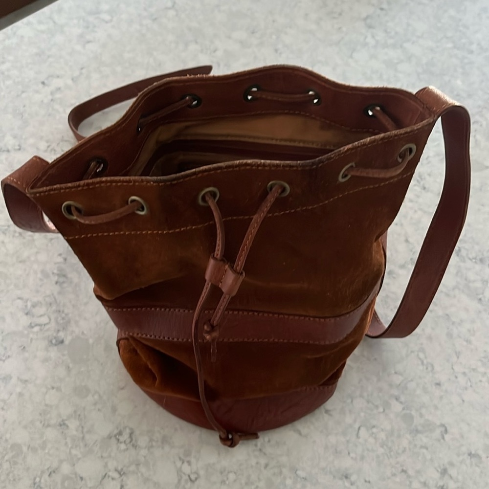 Lucky Brand Vintage Brown cylinder Suede bag, excellent condition